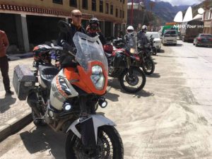 2017 Xinjiang-Tibet-Yunnan of China for 28 days