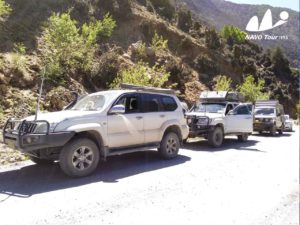 2017 Self Driving Trip by 4X4 Vehicle