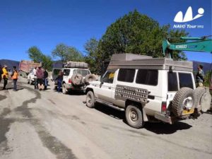 2017 Self Driving Trip by 4X4 Vehicle