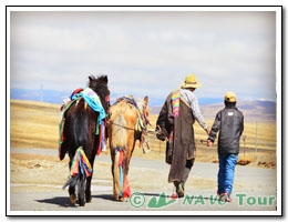 Royal Enfield motorcycle riding adventure