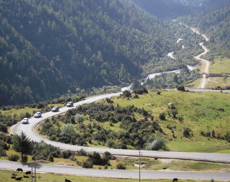 mietwagen-tour-im-kham-13tage