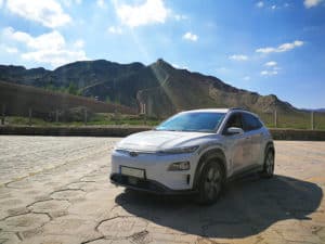 Andere Autos Fahren Nach China Abdeckung