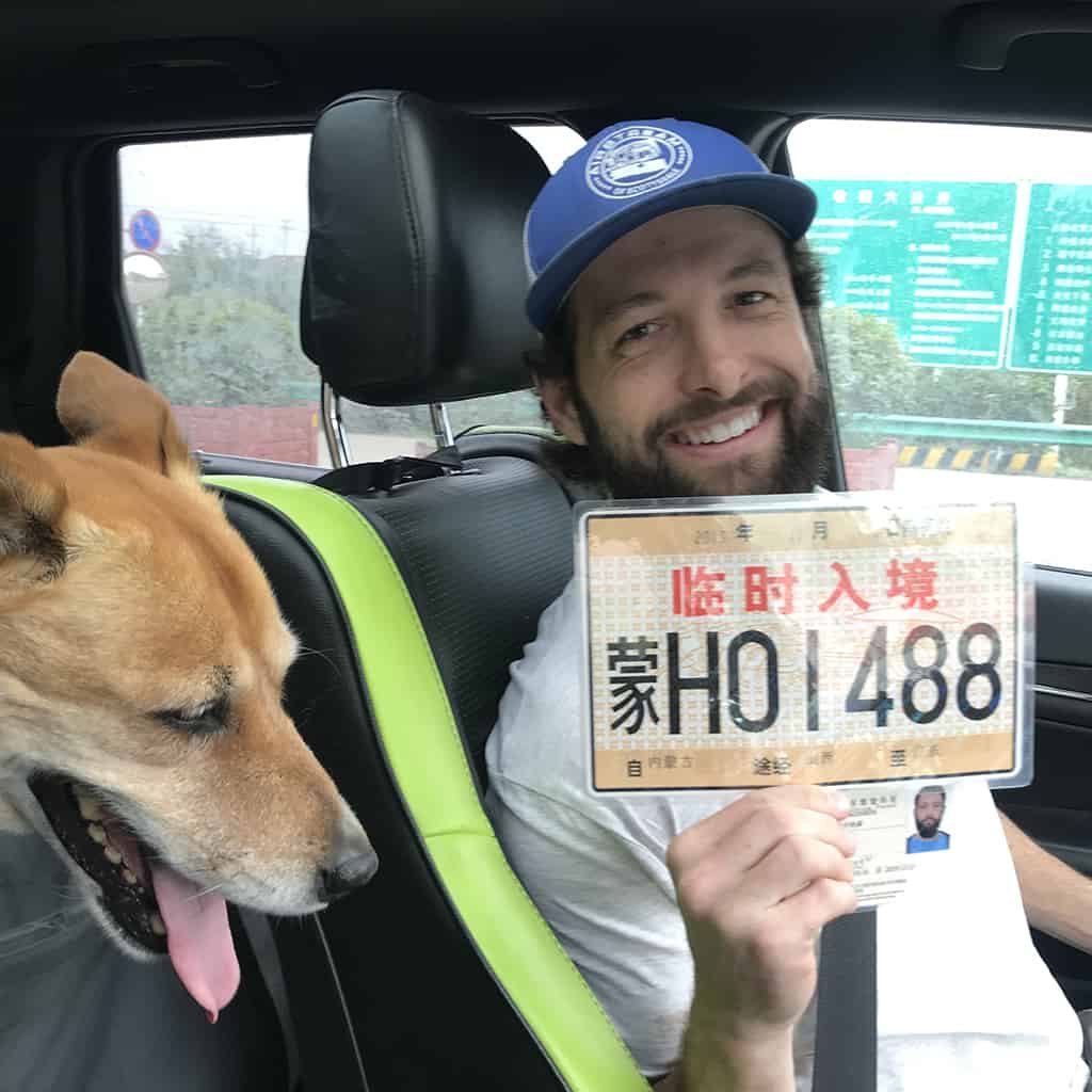 2019 Ein netter Mann und sein Hund Boss Expedition in China