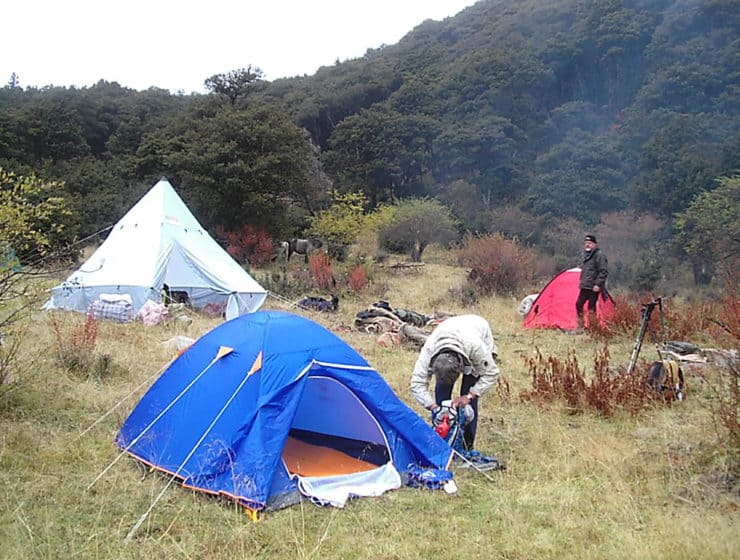 amdo trek mt nyenpo yutse