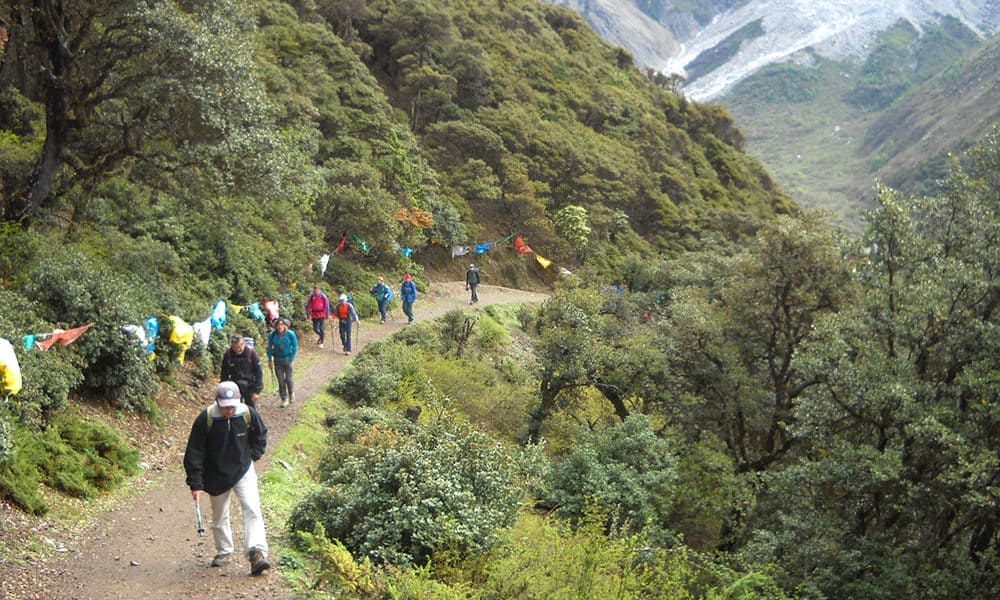 amdo trekking mt amnye machen