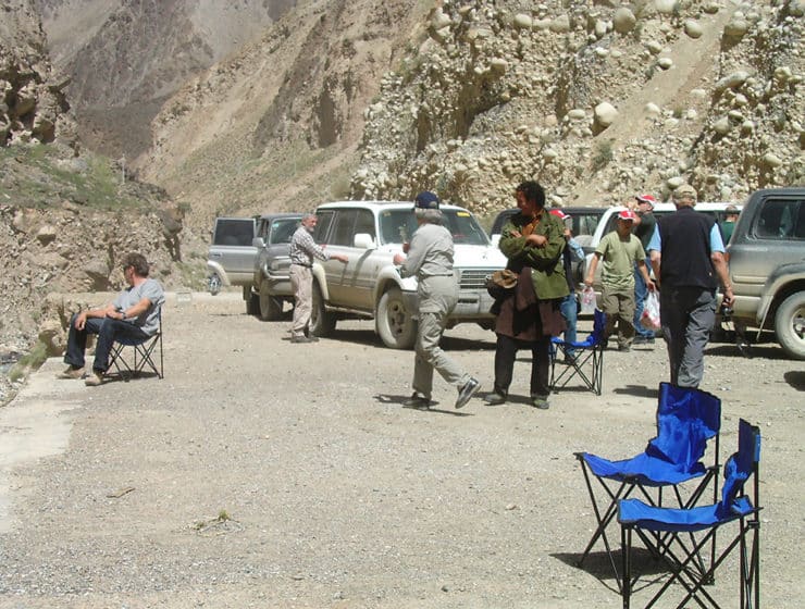 driving in ali ngari route north 22days