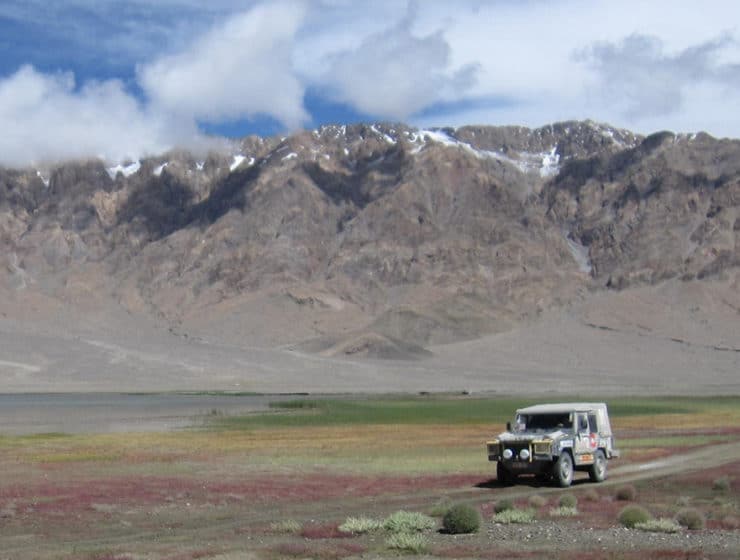 overland travel in east tibet 20days