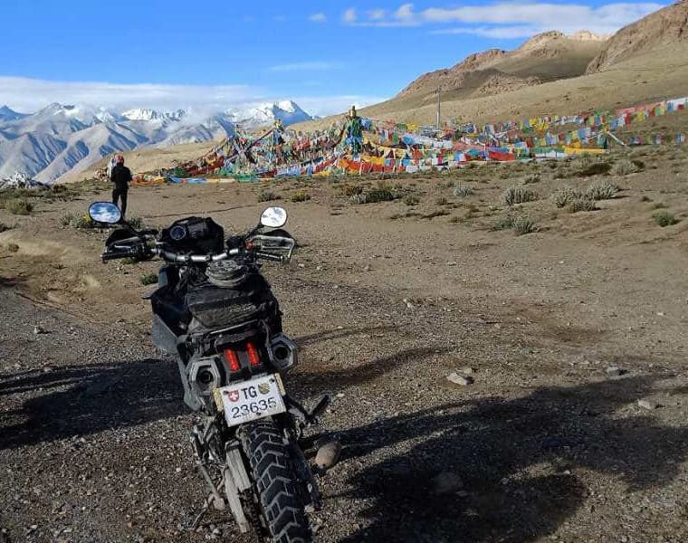 riding china from kashgar qinghai mohan 1