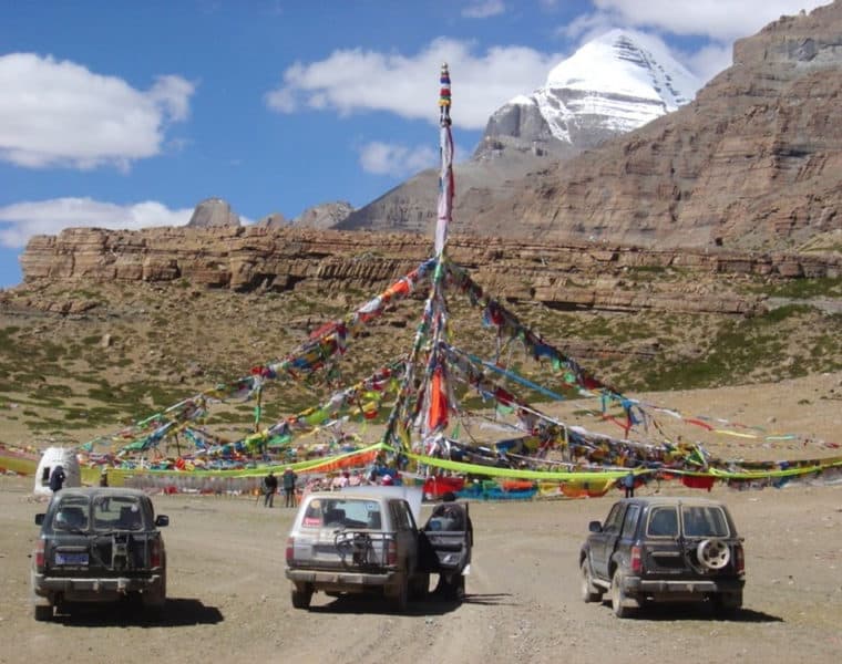 sichuan tibet high way by south route 15days