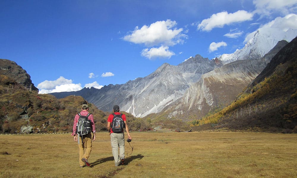 trekking in kham from kunming to chengdu