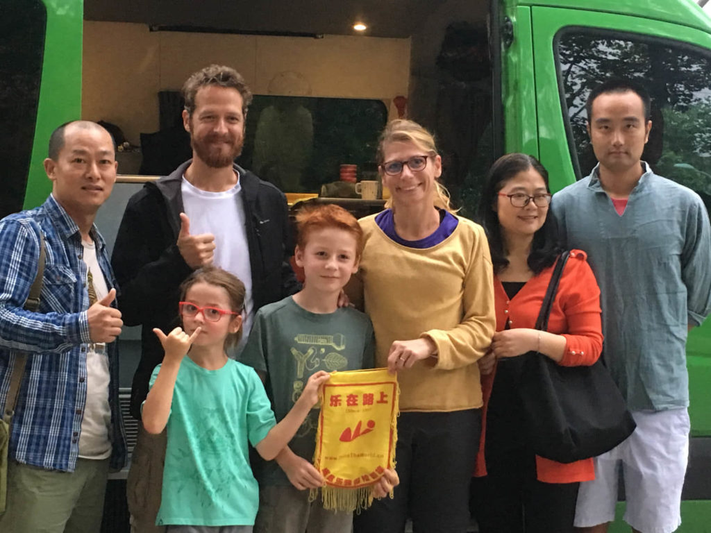 2018 French Family Drove through China 02
