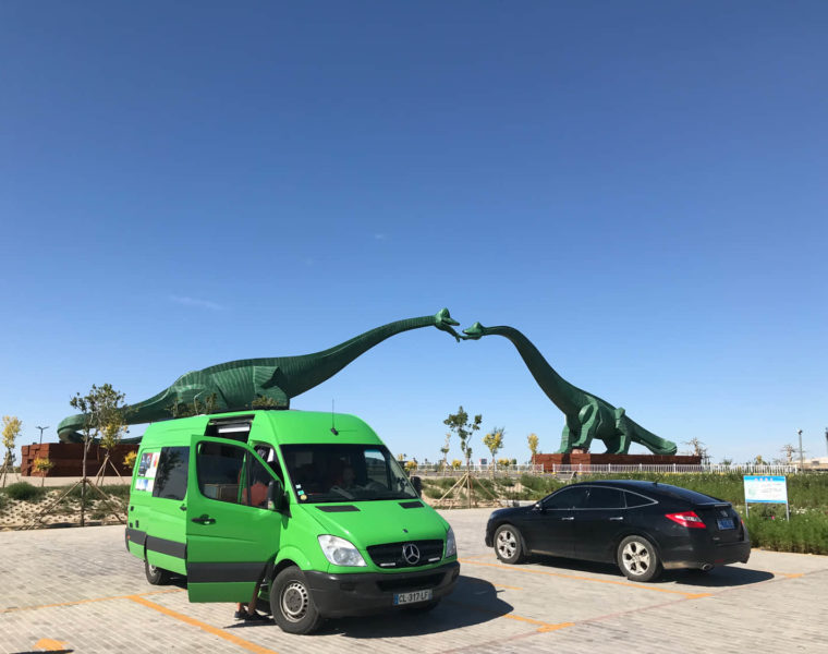 2018 French Family Drove through China 10
