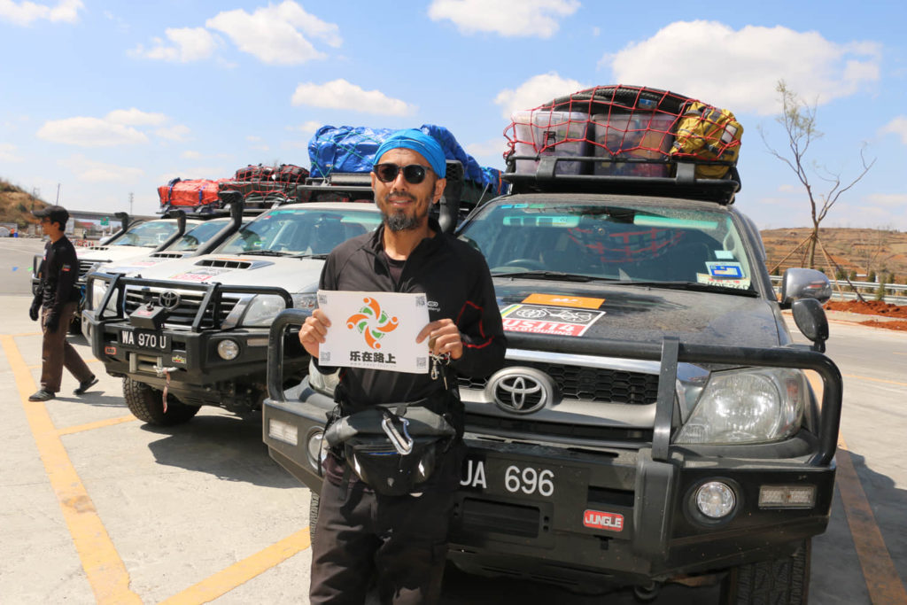 2018 Malaysia Group Drove through China08