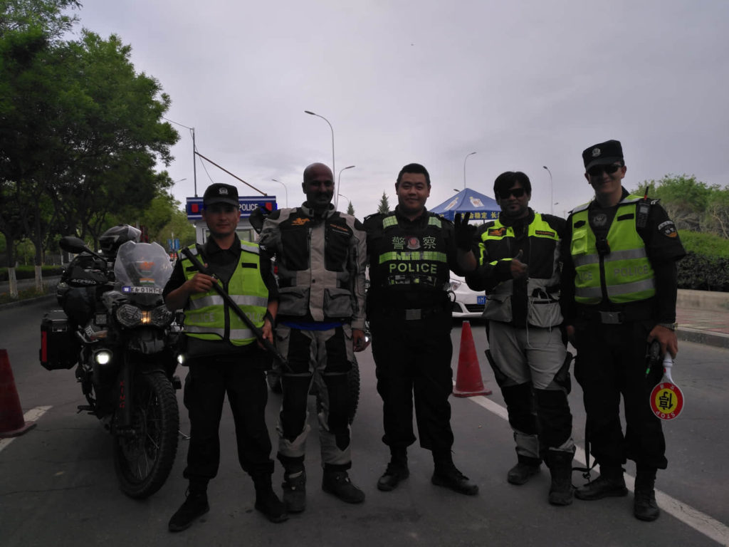 2018 Riding through China 07