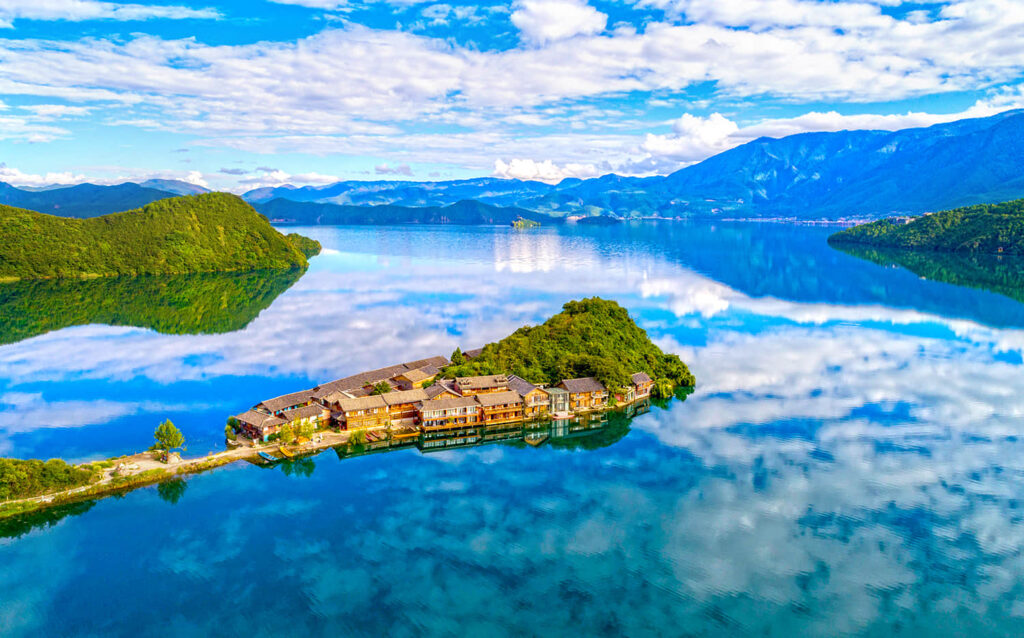 lugu lake 03