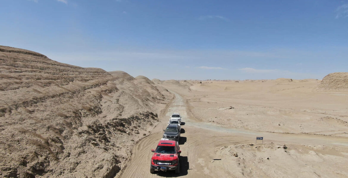 things to know when traveling to china cover