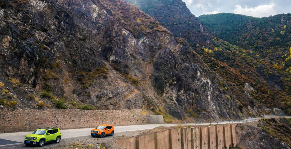 yunnan tibet highway road trip 11