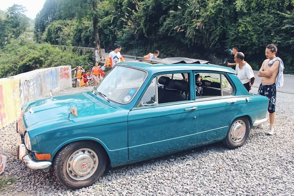 Triumph Classic Car Tour Uk to China 2013