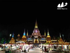 Xishuangbanna ethnic village trek