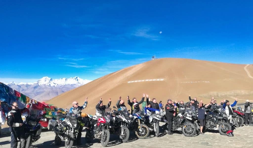 Voyage à moto de Kashgar à Pékin via le Tibet