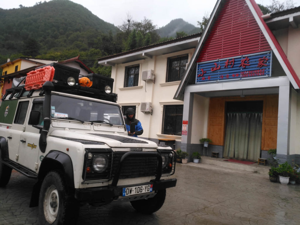 2018 Expédition en Chine de Kazakhstan au Laos Border 08