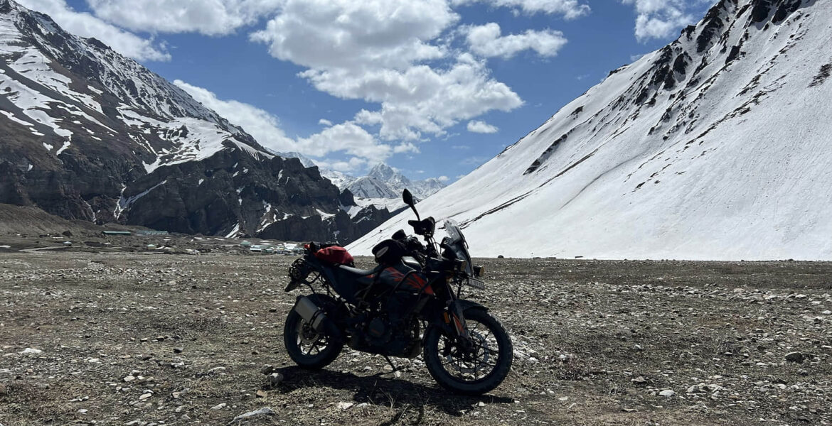 winter silk road motorcycle tour guide 06